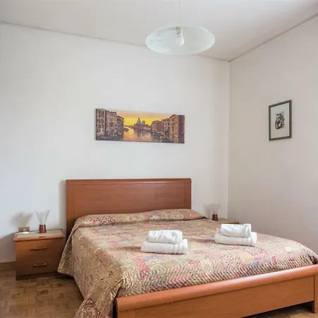 Near Venice Apartament
